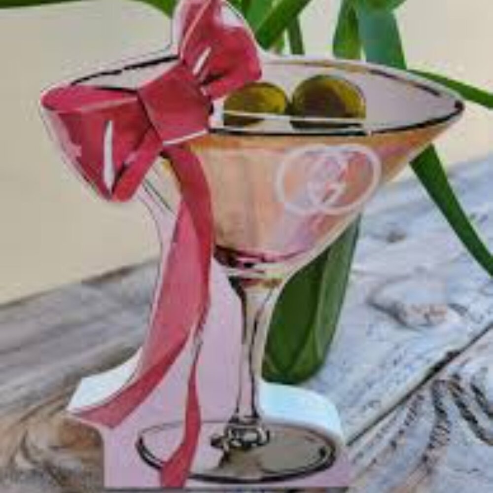 NWT Gucci  Martini Glass With Bow Wood Decor